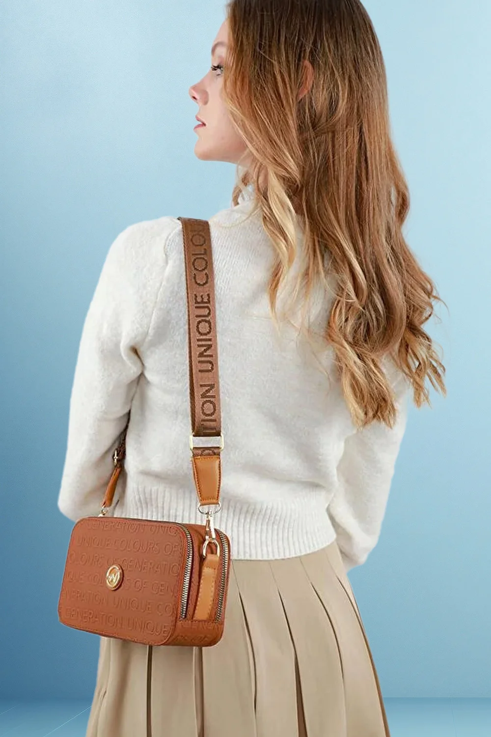حقيبة كتف بشكل مستطيل قابلة للتطويل والتقصير